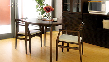 �A���Ƌ�̔�